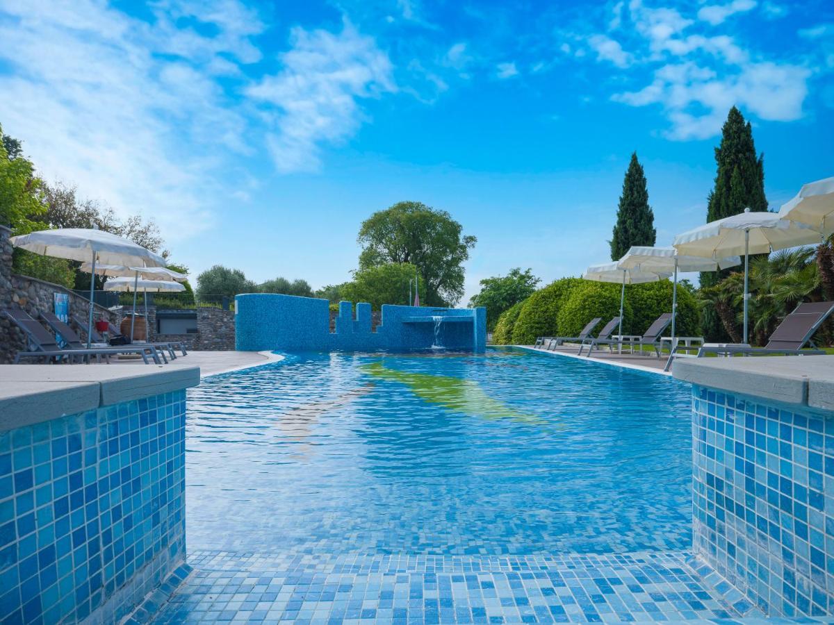 Active Hotel Paradiso Peschiera del Garda Exterior photo