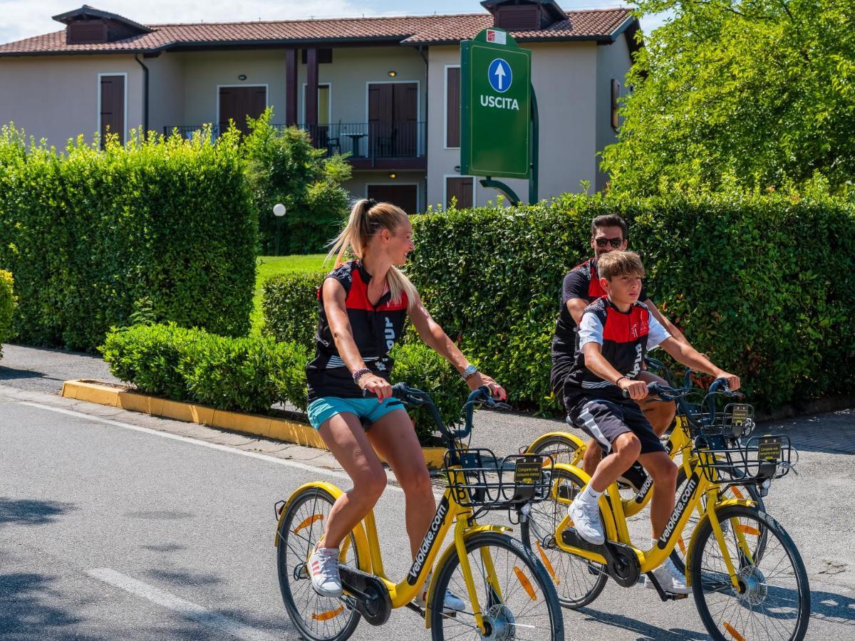 Active Hotel Paradiso Peschiera del Garda Exterior photo