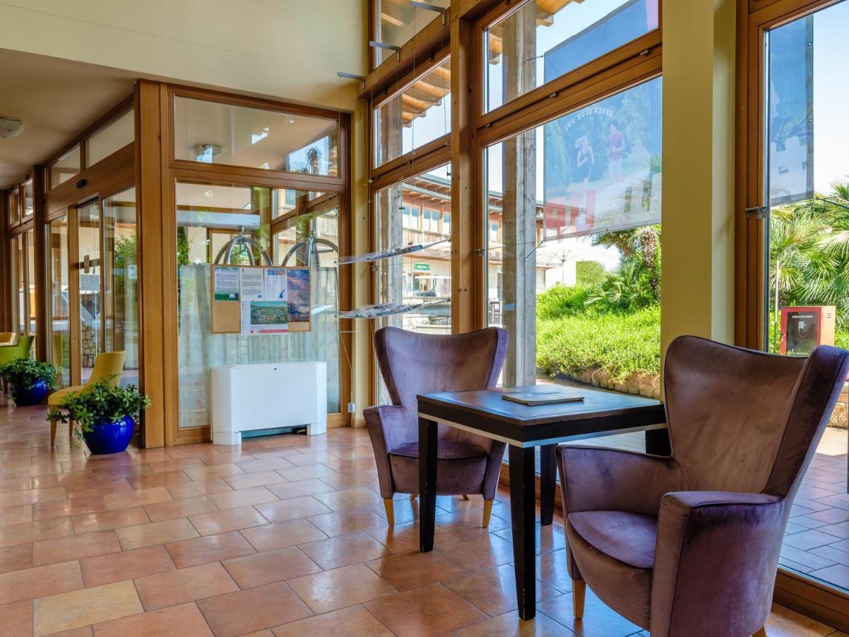 Active Hotel Paradiso Peschiera del Garda Exterior photo