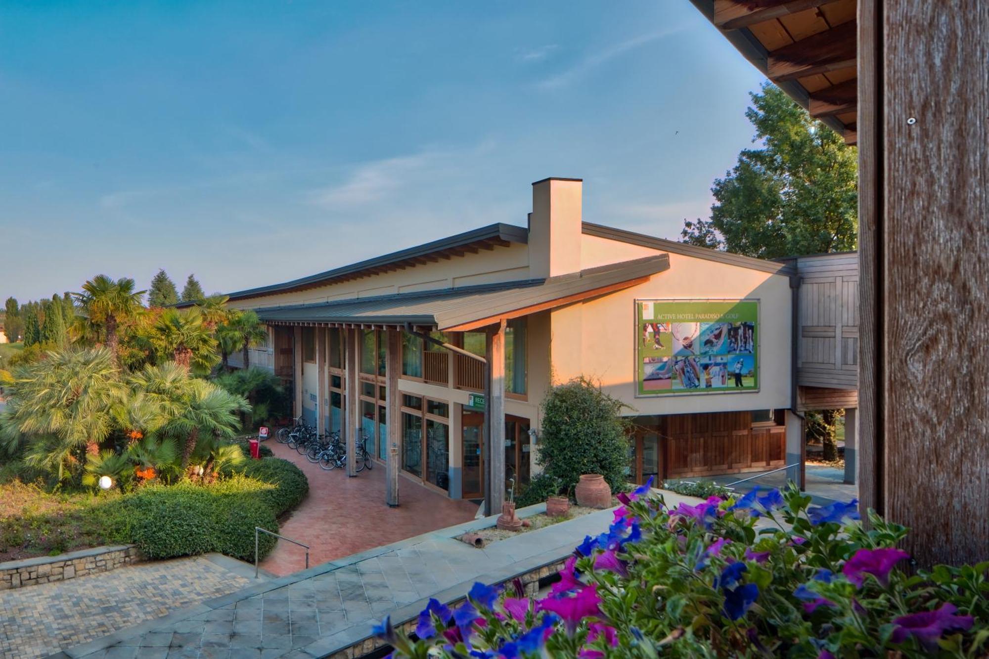 Active Hotel Paradiso Peschiera del Garda Exterior photo